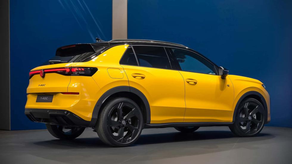 Επίσημο: Το νέο VW T-Roc μεγάλωσε και έγινε για 1η φορά φουλ υβριδικό 